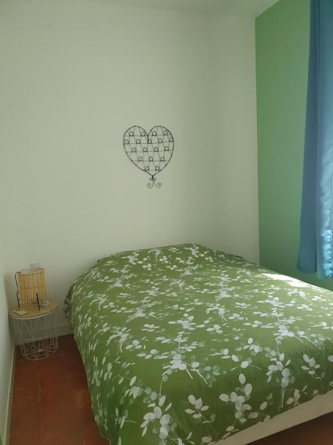 Vergèze Mas De La Forge Noguier Bed & Breakfast エクステリア 写真