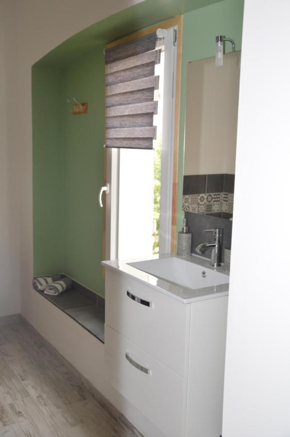 Vergèze Mas De La Forge Noguier Bed & Breakfast エクステリア 写真
